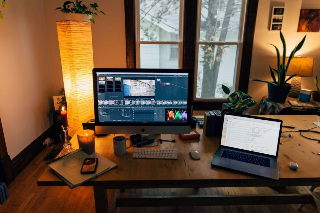 Use Engaging Visuals for Video Testimonials